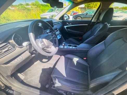 Used 2026 Genesis G70 2.5T RWD image 4