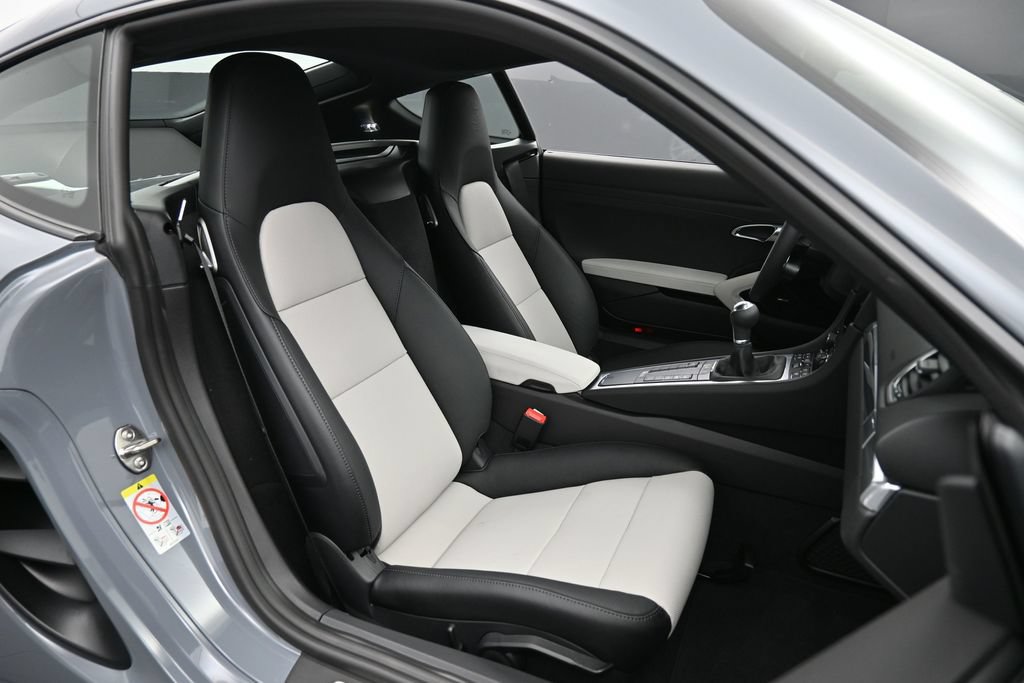 Certified 2024 Porsche 718 Cayman RWD image 25