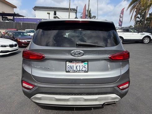 Used 2019 Hyundai Santa Fe SE FWD image 3
