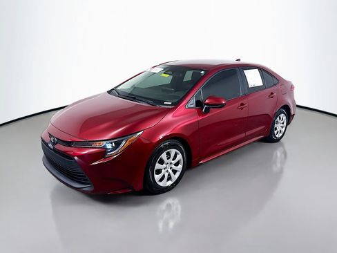 Certified 2023 Toyota Corolla LE FWD image 3
