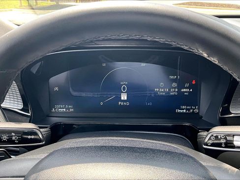 Used 2023 Lincoln Corsair FWD image 13
