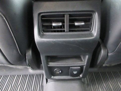 Used 2022 Ford Edge SEL w/ Convenience Package image 27