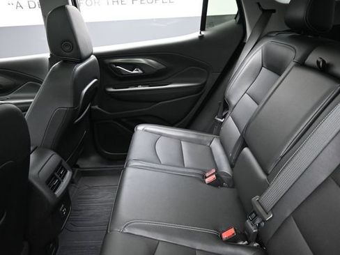 Used 2023 GMC Terrain SLT FWD image 23