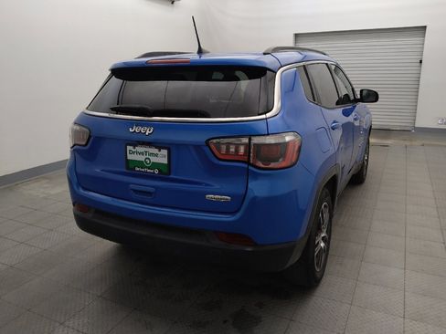 Used 2019 Jeep Compass Latitude FWD image 7