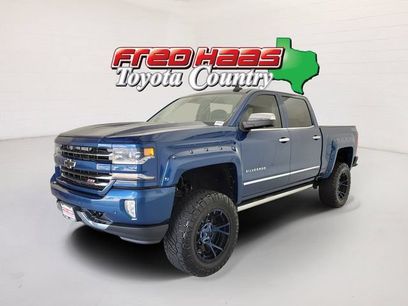 Used 2017 Chevrolet Silverado 1500 LTZ Z71 w/ LTZ Plus Package