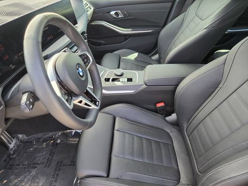 Used 2026 BMW 330i xDrive Sedan w/ M Sport Package AWD/4WD image 14