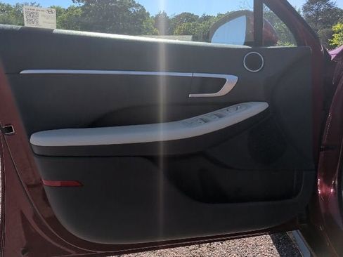 Used 2025 Hyundai Sonata SEL FWD image 12