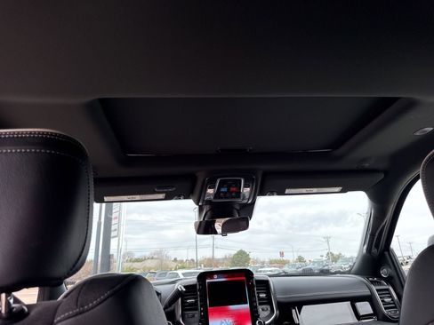 New 2026 RAM 2500 Limited image 31