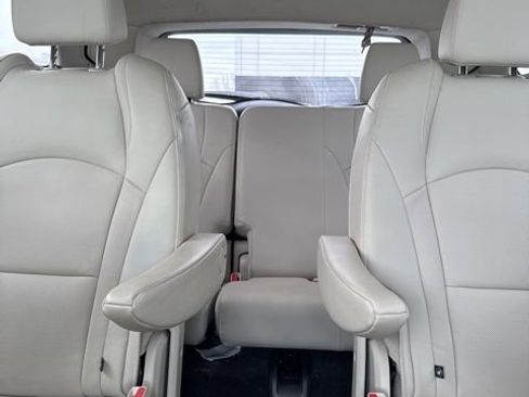 Certified 2024 Buick Enclave Essence w/ LPO, Floor Liner Package image 21