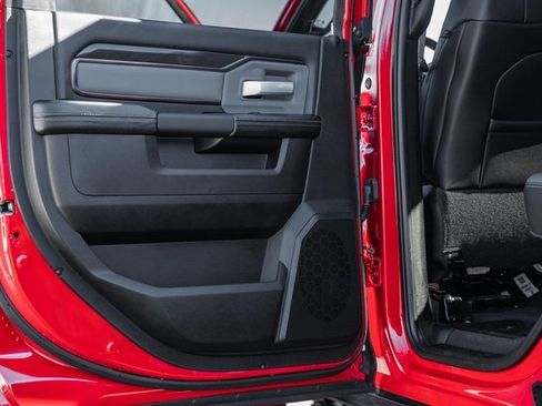 Used 2021 RAM 2500 Power Wagon image 38