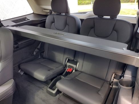 New 2026 Volvo XC90 B6 Plus image 24