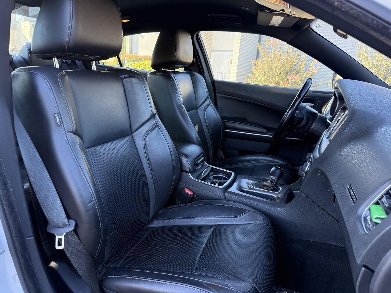 Used 2021 Dodge Charger SXT w/ Leather Interior Group RWD image 36