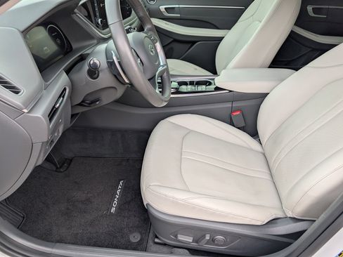 Used 2022 Hyundai Sonata Limited image 9