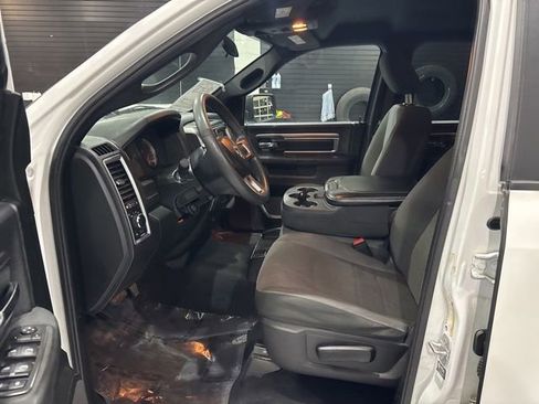 Used 2021 RAM 1500 Classic Warlock image 10