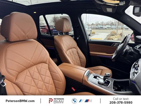 Used 2023 BMW X5 M50i w/ Executive Package image 19
