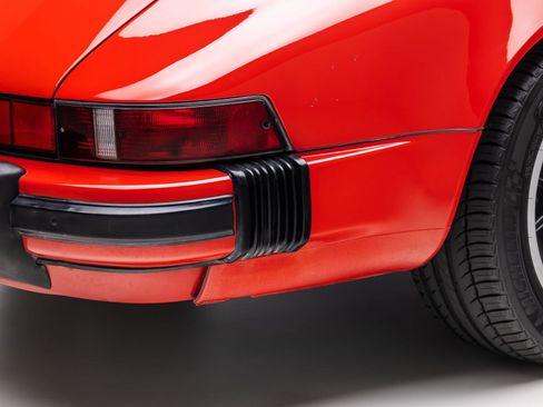 Used 1988 Porsche 911 Carrera RWD image 33