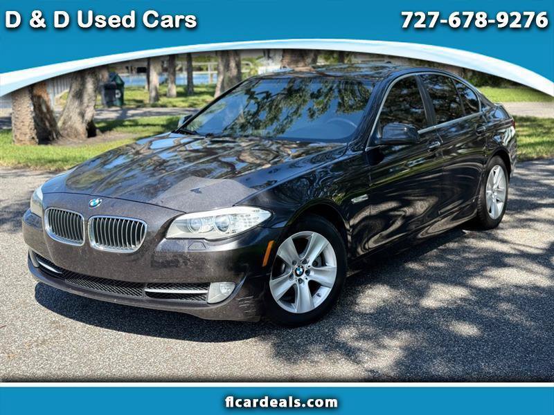 Used 2011 BMW 528i Sedan RWD image 1