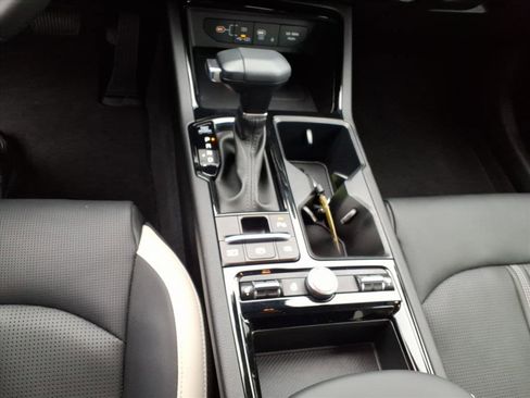 Used 2025 Kia K5 GT-Line image 16