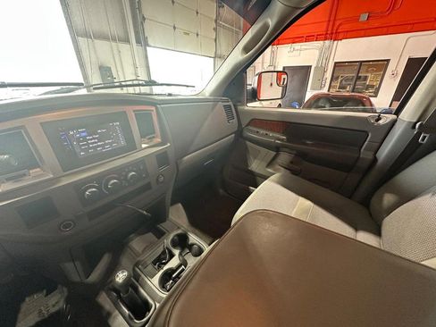 Used 2006 Dodge Ram 2500 Truck SLT w/ TRX4 Group image 20