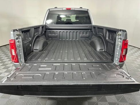 Used 2023 Ford F150 XLT AWD/4WD image 13