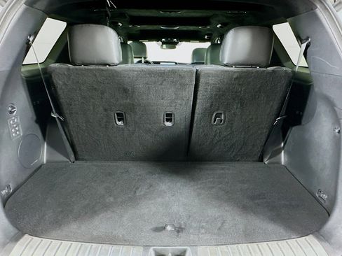 Used 2021 Hyundai Palisade Calligraphy image 31