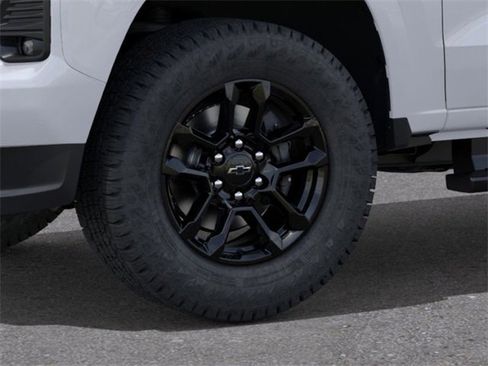 New 2025 Chevrolet Colorado Z71 w/ Midnight Edition image 9