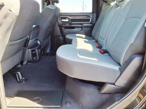 Used 2024 RAM 2500 Big Horn w/ Bed Utility Group AWD/4WD image 18