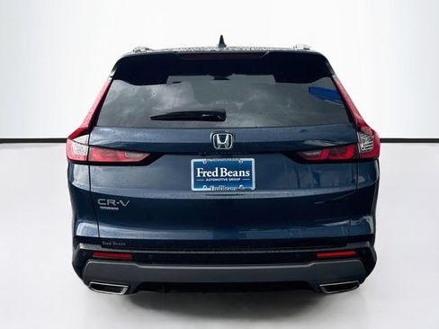 Certified 2025 Honda CR-V Sport-L image 6