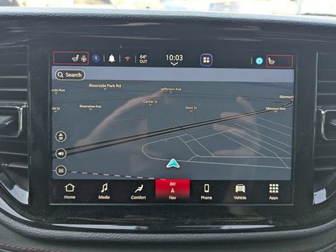 Used 2025 Dodge Durango GT AWD/4WD image 4