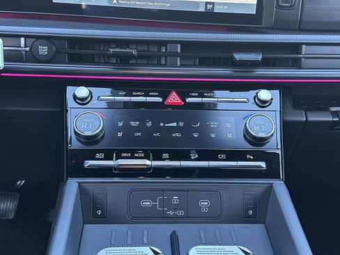 New 2026 Hyundai Santa Fe Calligraphy AWD/4WD image 19