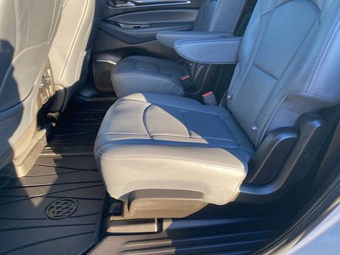 Used 2021 Buick Enclave Premium w/ Sun and Sites Package image 20