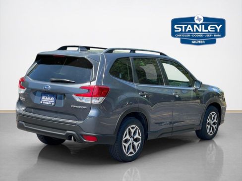 Used 2020 Subaru Forester Premium AWD/4WD image 9