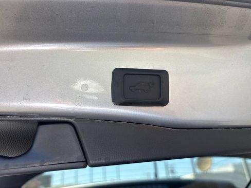Used 2023 Toyota RAV4 XLE w/ Convenience Package FWD image 13
