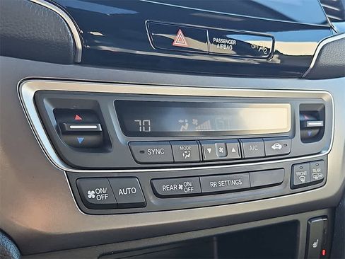 Used 2023 Honda Passport EX-L image 15