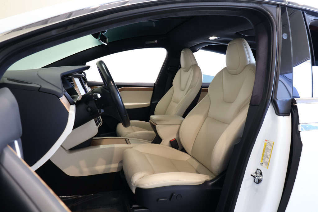 Used 2020 Tesla Model X Performance AWD/4WD image 17