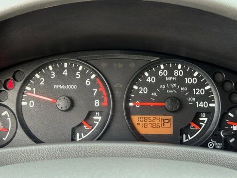 Used 2019 Nissan Frontier SV image 15