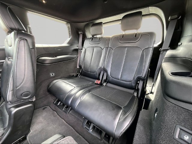 Used 2021 Jeep Grand Cherokee L Overland w/ Luxury Tech Group IV AWD/4WD image 17