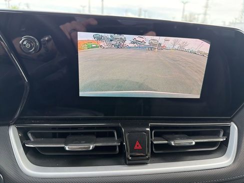 Used 2025 Chevrolet TrailBlazer LT image 14