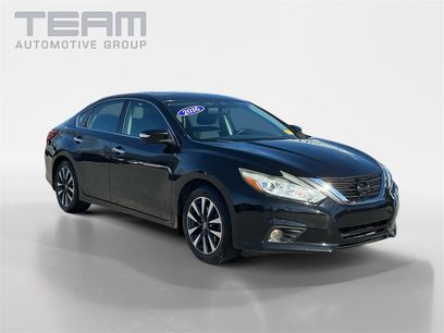 Used 2016 Nissan Altima 2.5 SV w/ Convenience Package