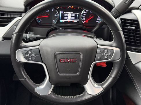Used 2020 GMC Yukon SLE w/ SLE Value Package image 15