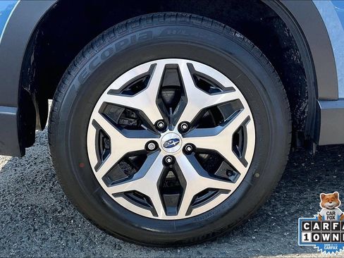 Certified 2023 Subaru Forester Premium AWD/4WD image 12