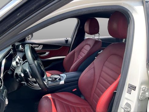 Used 2015 Mercedes-Benz C 300 4MATIC Sedan image 8