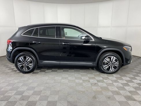 Certified 2025 Mercedes-Benz GLA 250 4MATIC image 7