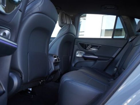 Used 2026 Mercedes-Benz GLC 300 image 26