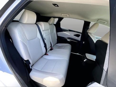 Used 2023 Lexus RX 350 FWD image 32