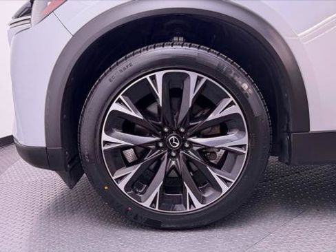 Used 2024 MAZDA CX-90 Plug-In Hybrid w/ Premium Plus AWD/4WD image 26