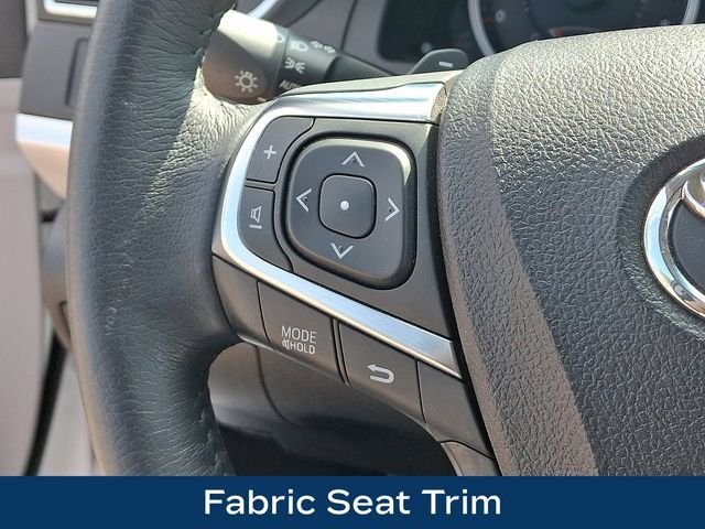 Used 2017 Toyota Camry SE FWD image 7
