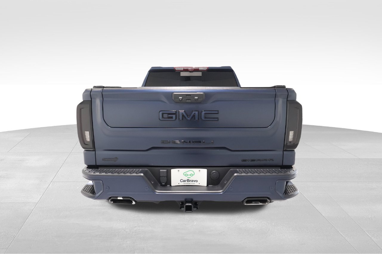 Used 2022 GMC Sierra 1500 Denali Ultimate AWD/4WD image 3