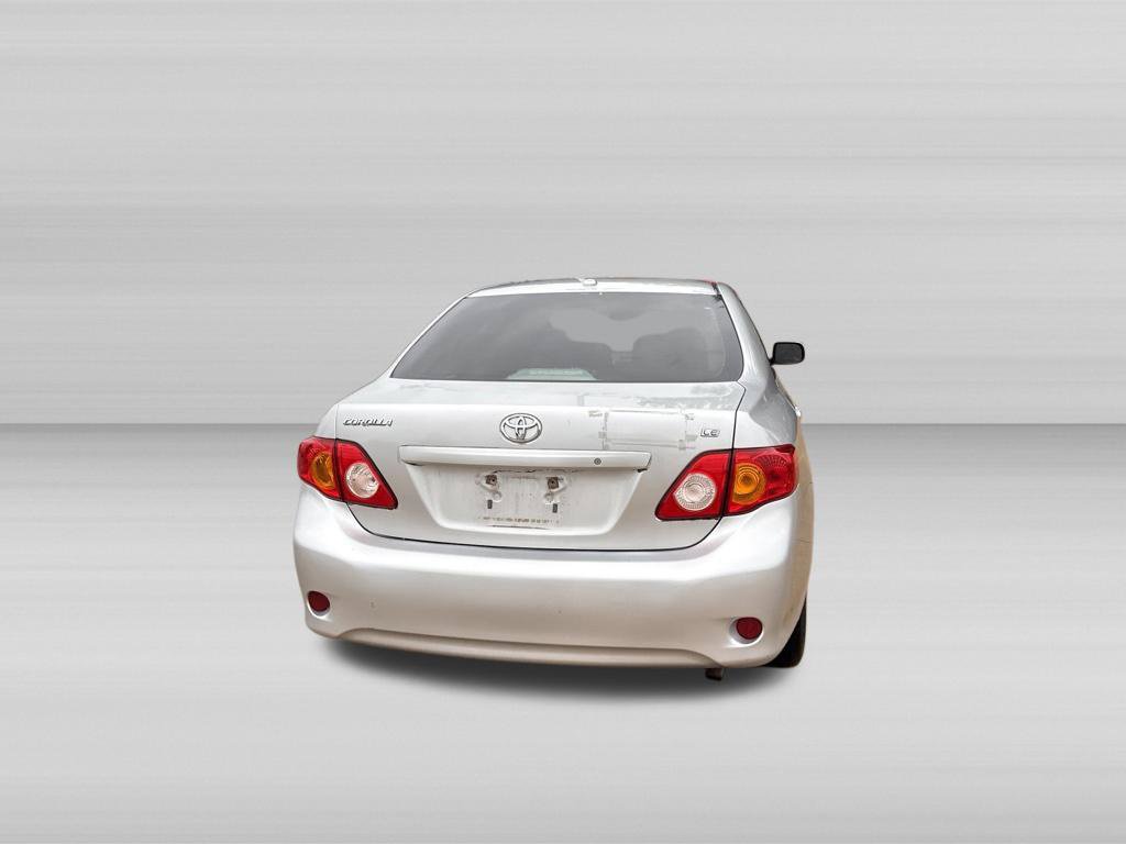 Used 2010 Toyota Corolla LE FWD image 4