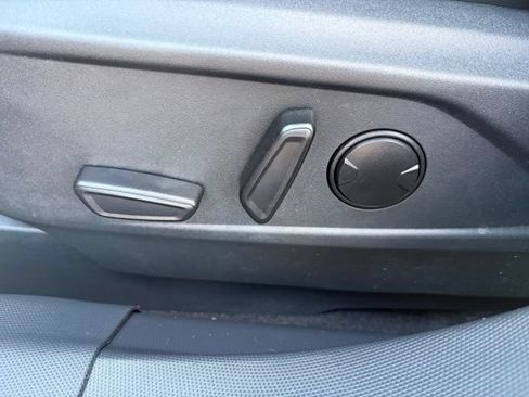 Used 2025 Ford Mustang Mach-E Premium AWD/4WD image 19